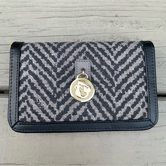 Spartina 449 Lorelei Yacht Club Phone Wallet Clutch - Picture 2 of 14